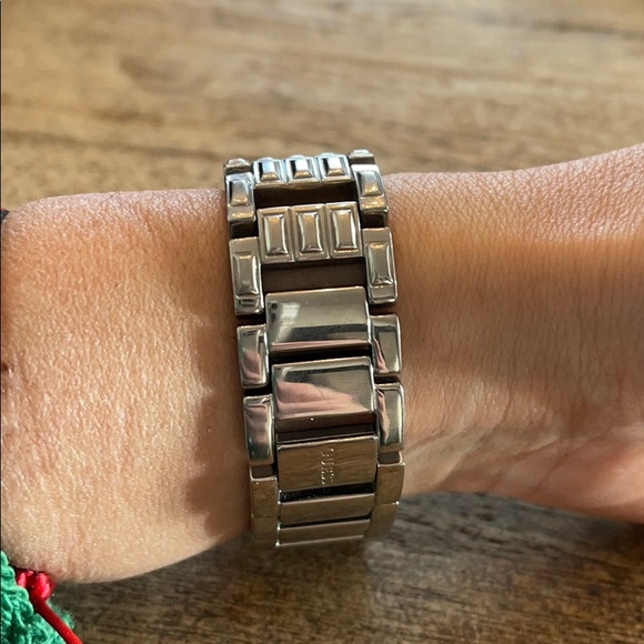 Make an offer! Small Guess silver diamond watch main image 6